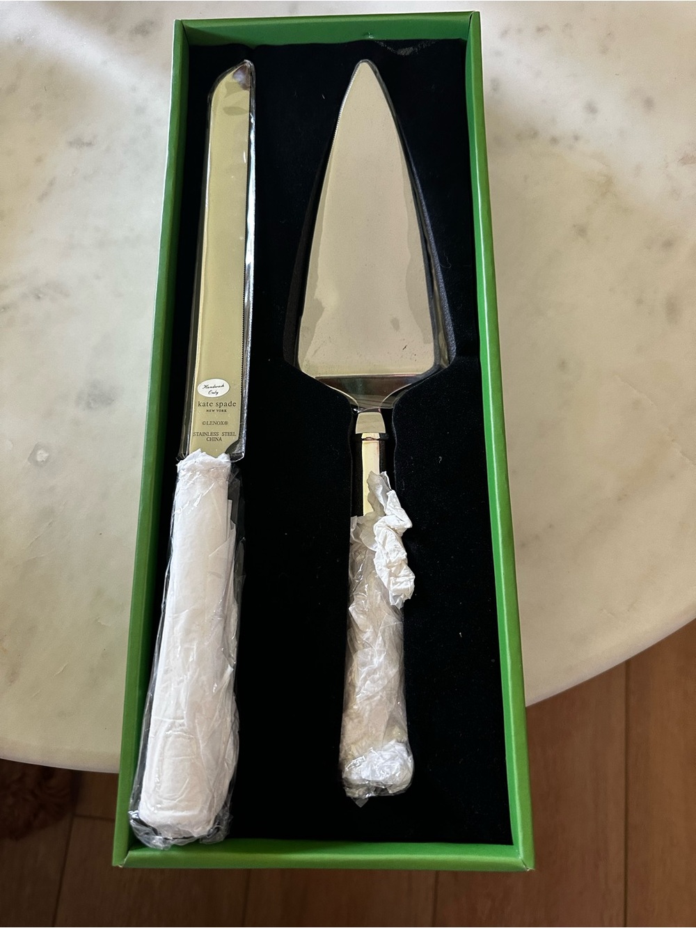 Kate Spade New York Darling Point Cake Knife & Server – BRAND NEW